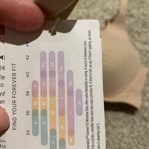 Size small jockey bra new with tags! No underwire